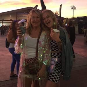 Meet your Posher, Tessa